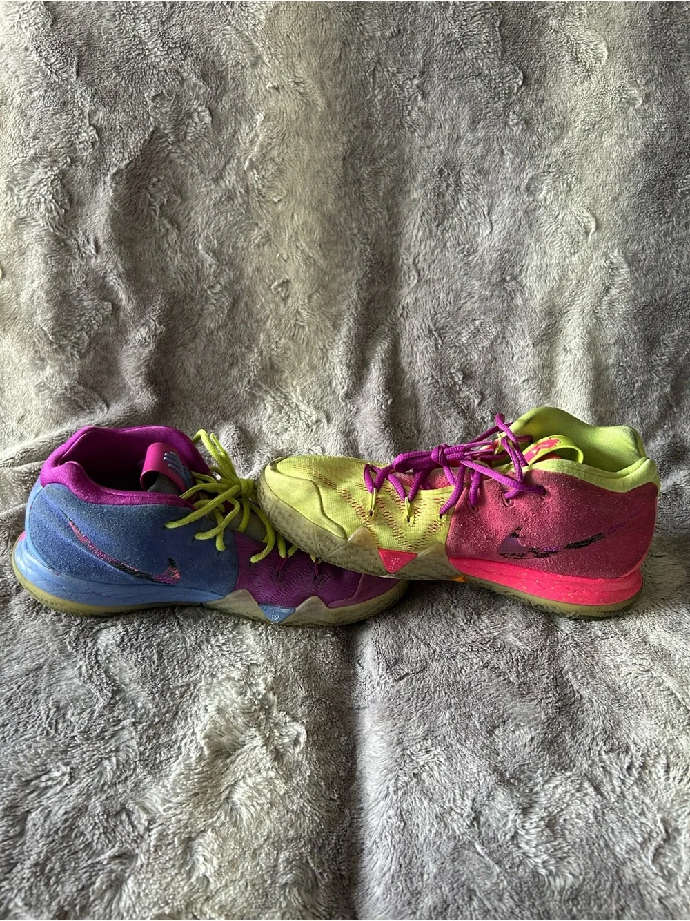 Nike vibrant two